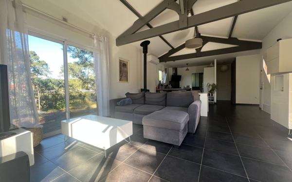 Maison à vendre    7 pièces • 144 m2 Biscarrosse