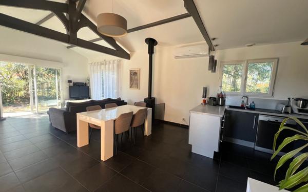 Maison à vendre    7 pièces • 144 m2 Biscarrosse