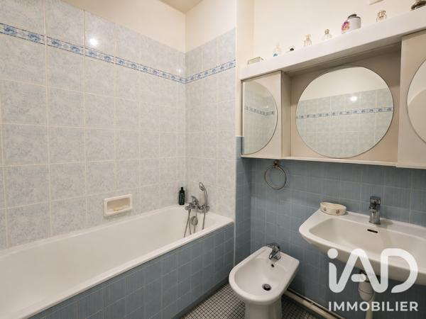 Appartement à vendre 5 pièces 103,8 m² Saint-Germain-en-Laye
