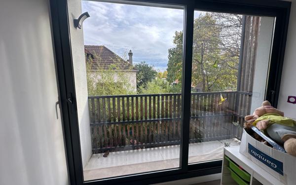 Maison à vendre    4 pièces • 80 m2 Champigny-sur-Marne