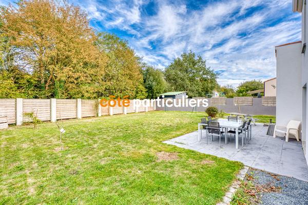 Vente Maison97 m² - 5 Pièces - MONTAIGU VENDEE (85600)