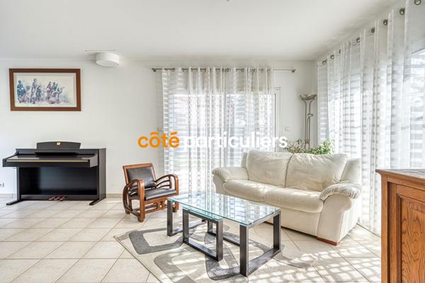 Vente Maison97 m² - 5 Pièces - MONTAIGU VENDEE (85600)