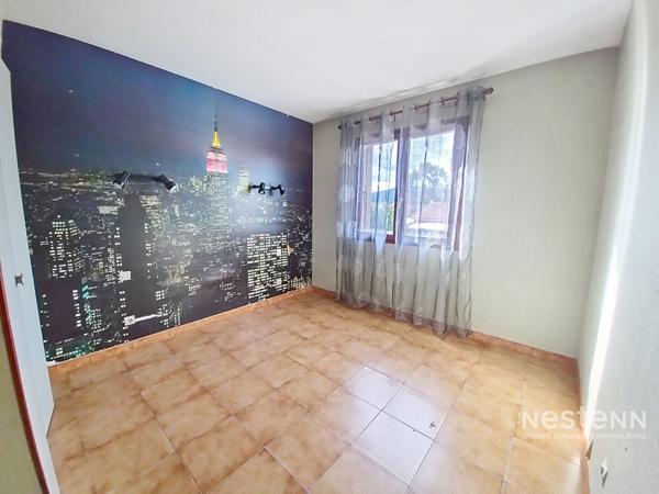 Montescot, maison atypique avec beaucoup de charme à rafraichir / SH 130 m² sur une parcelle de 375m².