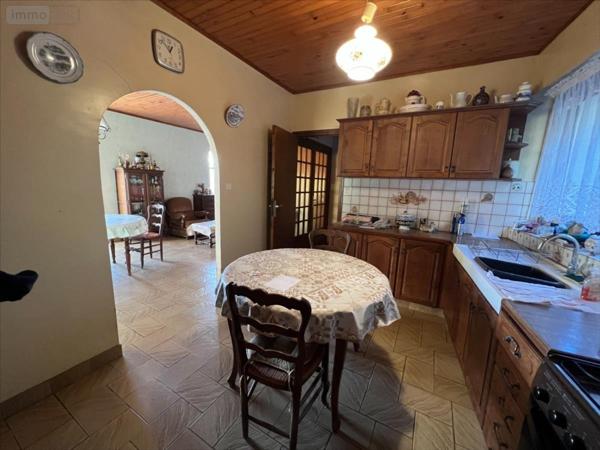 Maison à vendre à Châteaulin dans le Finistère (29150), ref : 29060-1067819