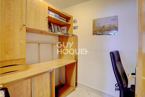 À vendre : Appartement spacieux 5 pièces à Villeurbanne avec place de stationnement privatif - Flachet