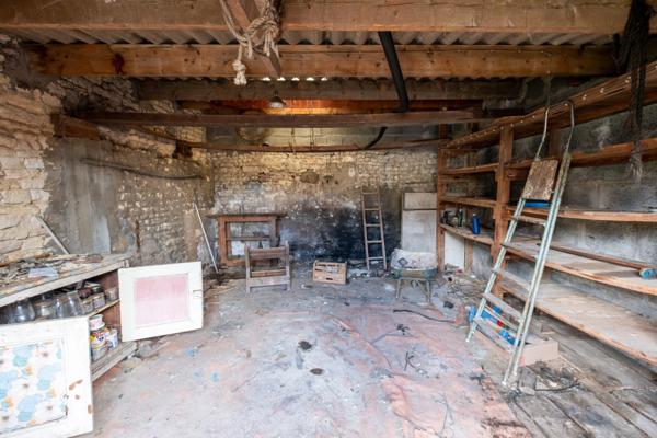 Maison à vendre 4 pièces LA JARRIE (17)