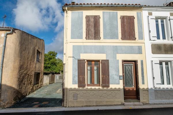 Maison à vendre 4 pièces LA JARRIE (17)