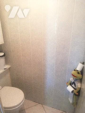 Dans lieu calme et atypique proche de l'océan, jolie maison de plain-pied avec jardin clos.