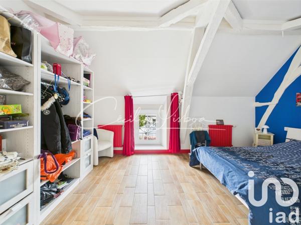 Maison à vendre 14 pièces 527 m² Saint-Sérotin