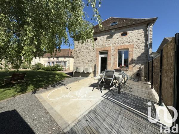 Maison à vendre 14 pièces 527 m² Saint-Sérotin
