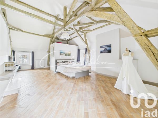 Maison à vendre 14 pièces 527 m² Saint-Sérotin