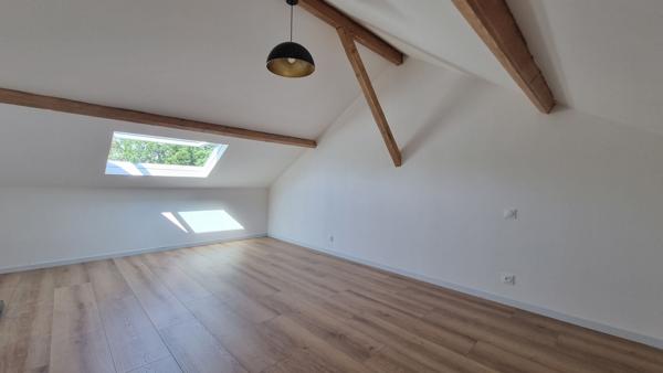 Maison Sautron de 130 m² avec sous sol et jardin- HYPER BOURG CENS