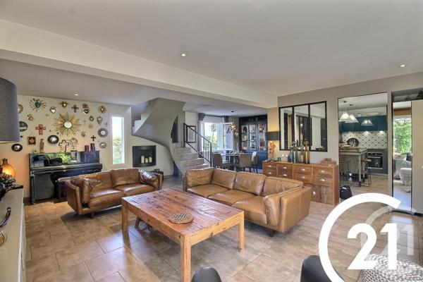 Maison à vendre  7 pièces - 225 m2 CAVAILLON - 84