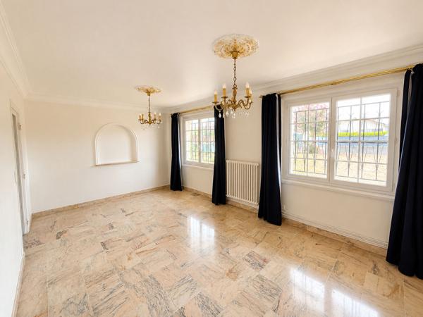 Maison Villenave D Ornon 8 pièce(s) 217 m2