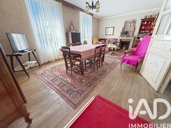 Maison à vendre 6 pièces 189 m² Châtillon-sur-Thouet