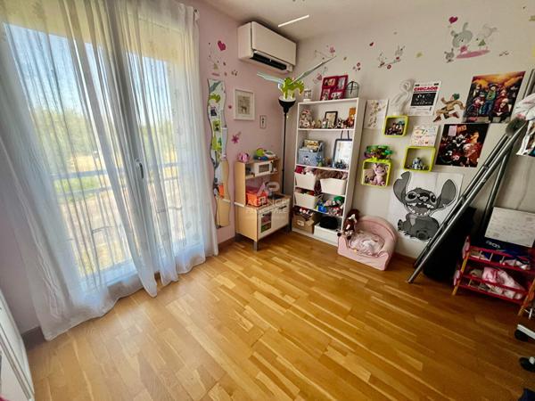 Maison Courdimanche 9 pièce(s) 231 m2 599 000 € **  - Référence  2324