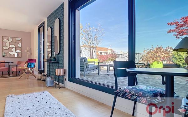 Maison à vendre    6 pièces • 188 m2 Issy-les-Moulineaux