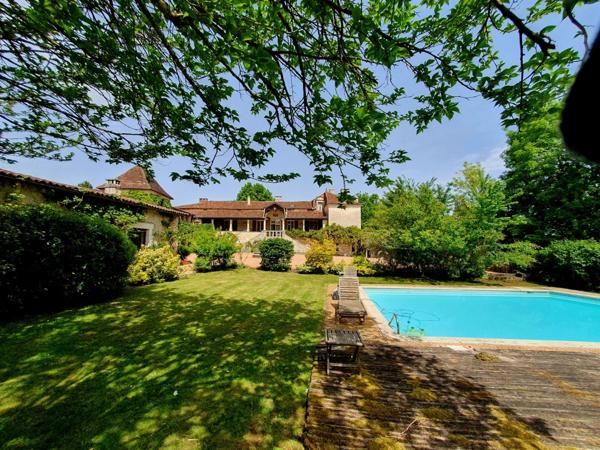 Belle propriété à vendre 16 pièces BRANTOME (24)