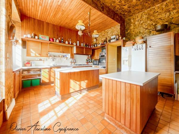Belle propriété à vendre 16 pièces BRANTOME (24)