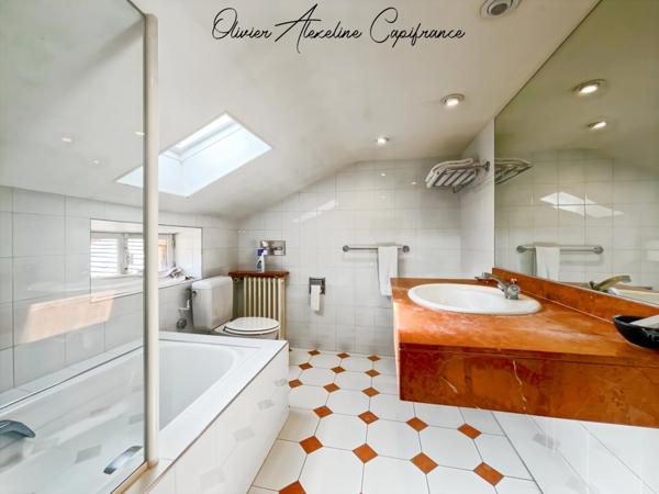 Belle propriété à vendre 16 pièces BRANTOME (24)