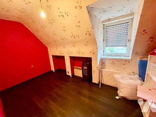 Maison à Vendre à Ploumilliau (22300) en Côtes-d'Armor (22)

Cette maison présente une surfac...