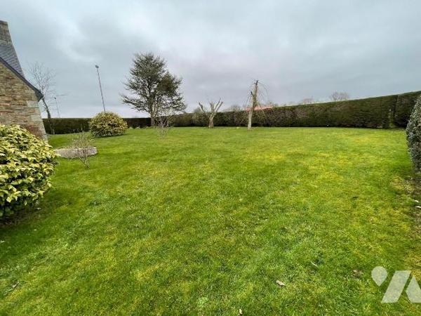 Maison à Vendre à Ploumilliau (22300) en Côtes-d'Armor (22)

Cette maison présente une surfac...