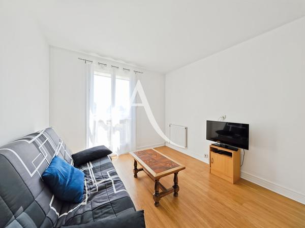 Appartement Bois D Arcy 4 pièces 81m2, 2 caves, 2 parkings