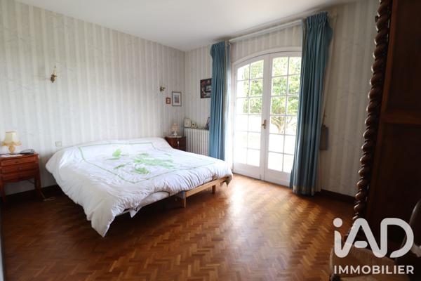 Maison à vendre 8 pièces 155 m² Montguyon