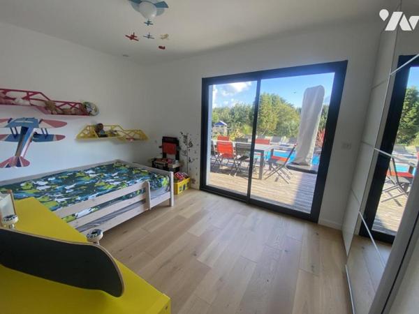 Maison d'architecte avec piscine 