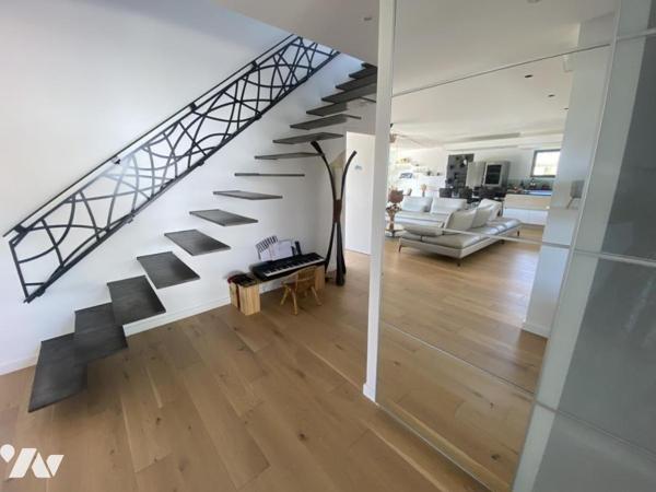 Maison d'architecte avec piscine 