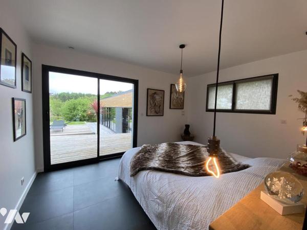 Maison d'architecte avec piscine 