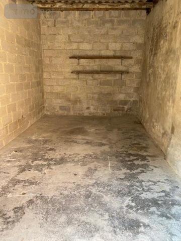 Garage - Parking à louer à Corbie dans la Somme (80800), ref : 80121-L556