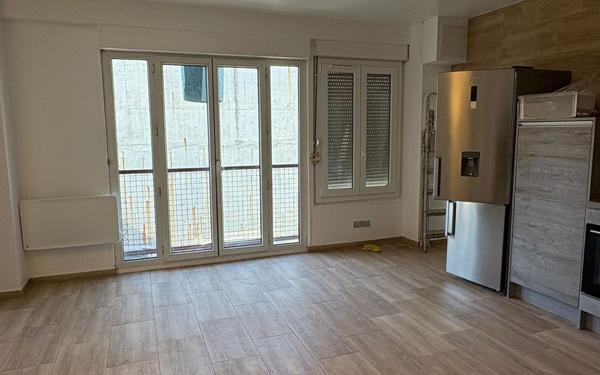Appartement à louer    3 pièces •  La Courneuve