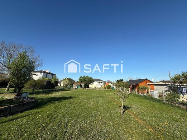 Pavillon sur sous sol 4 pièces avec 3 grands garages indépendants