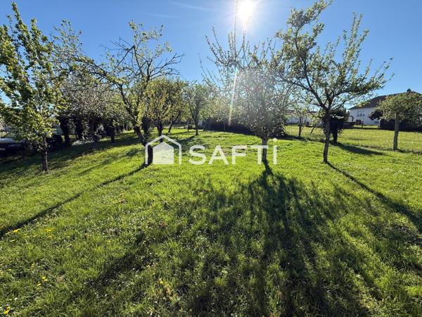 Pavillon sur sous sol 4 pièces avec 3 grands garages indépendants