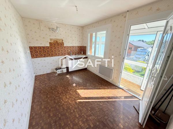 Pavillon sur sous sol 4 pièces avec 3 grands garages indépendants