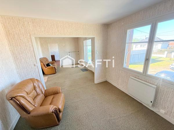 Pavillon sur sous sol 4 pièces avec 3 grands garages indépendants