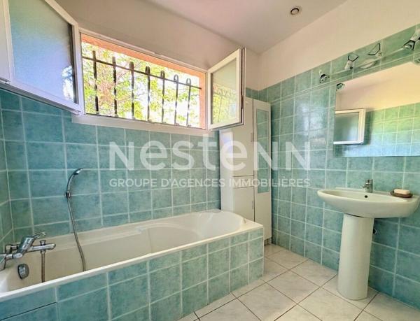 PROCHE FOIX  VILLA T4 PLAIN PIED GARAGE ET TERRAIN