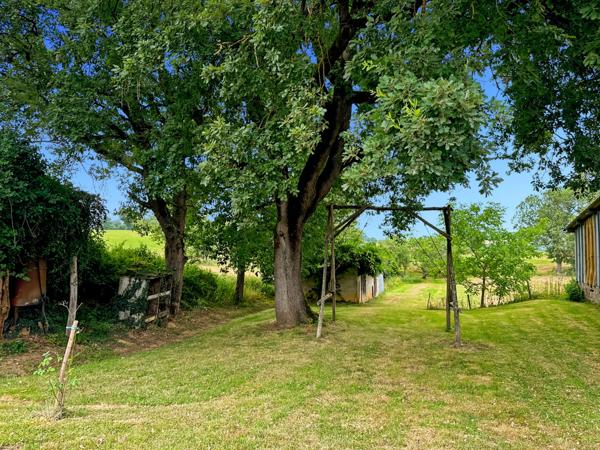 Propriete à vendre - 252 m2 - 44 hectares avec lac - BASSOUES (32)