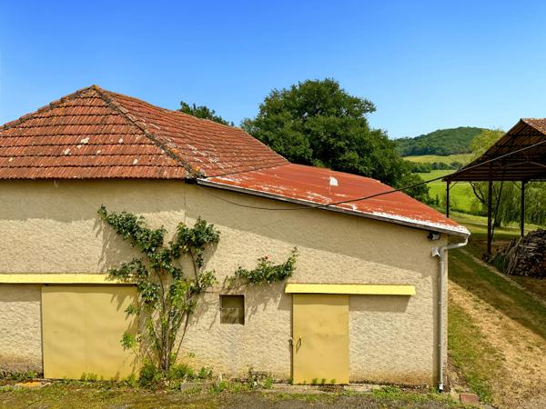 Propriete à vendre - 252 m2 - 44 hectares avec lac - BASSOUES (32)