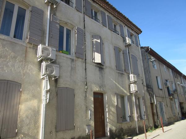 Appartement  T2 41.01 m2 avec cellier, coeur de Roquemaure au calme absolu