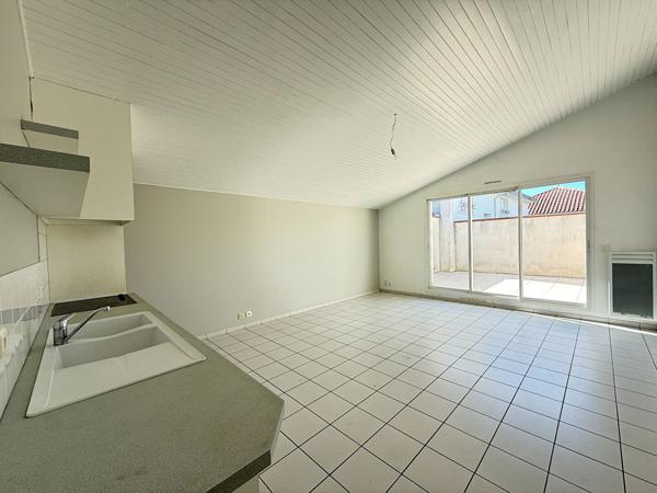 47300 VILLENEUVE SUR LOT A Eysses, appartement avec terrasse