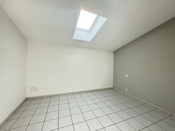 47300 VILLENEUVE SUR LOT A Eysses, appartement avec terrasse