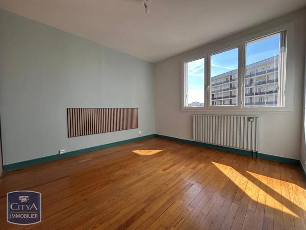 Appartement à louer 3 pièces 65.49m² Saint-Étienne (42000)