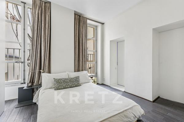 À deux pas de l'église  Saint-Sulpice et du Jardin du Luxembourg