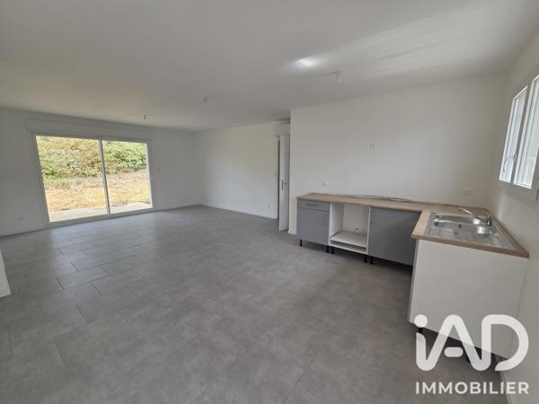Maison à vendre 4 pièces 77,84 m² Montguyon