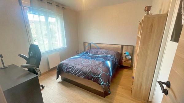 ✨ Maison familiale rénovée – Roquefort (proximité commerces et écoles) ✨