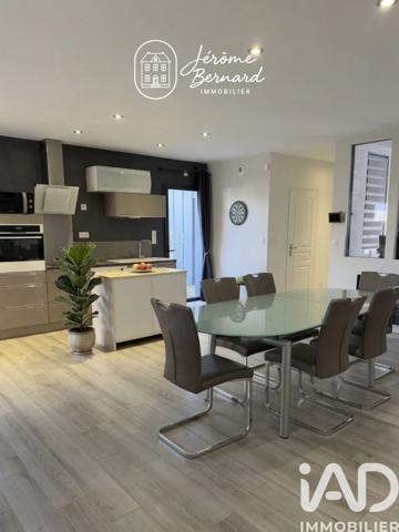 Maison à vendre 5 pièces 137 m² Corzé