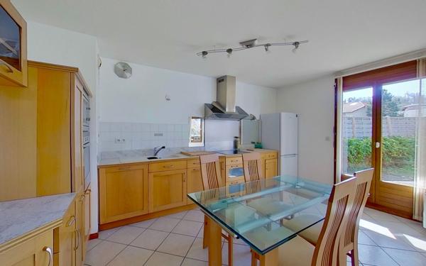 Appartement à louer    3 pièces • 74,85 m2 Vétraz-Monthoux
