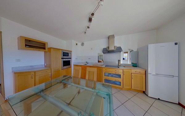 Appartement à louer    3 pièces • 74,85 m2 Vétraz-Monthoux